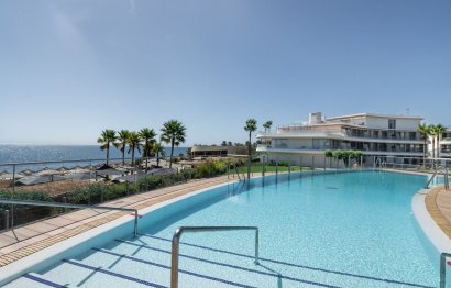 Resale - Apartment - Middle Floor Apartment - Estepona - Estepona Centro