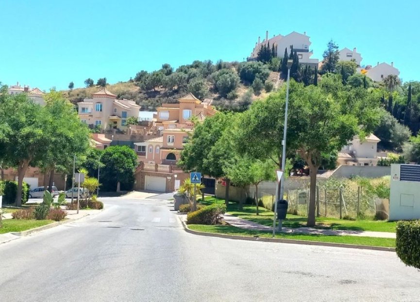 Reventa - House - Detached Villa - Benalmádena - Torrequebrada