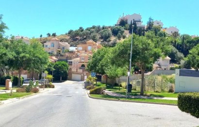 Reventa - House - Detached Villa - Benalmádena - Torrequebrada