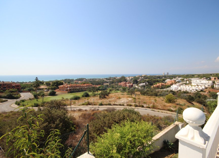 Reventa - House - Detached Villa - Marbella - Artola