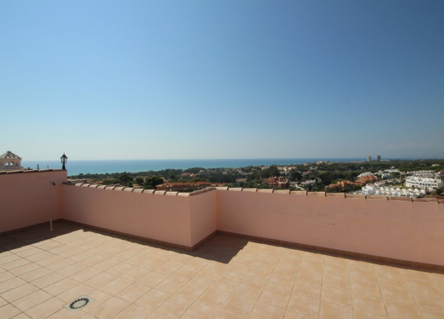 Resale - House - Detached Villa - Marbella - Artola