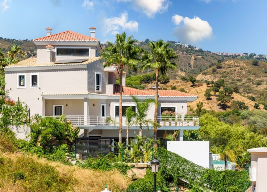 Resale - House - Detached Villa - Marbella - Elviria