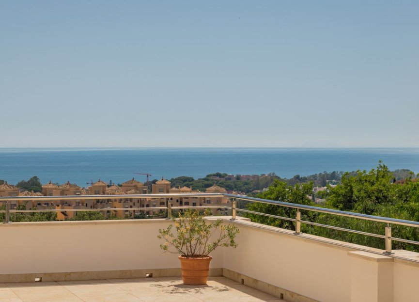 Resale - House - Detached Villa - Marbella - Elviria