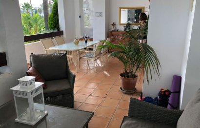 Resale - Apartment - Ground Floor Apartment - Marbella - Nueva Andalucia