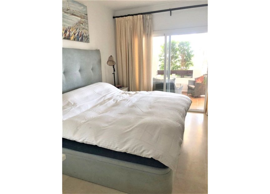 Resale - Apartment - Ground Floor Apartment - Marbella - Nueva Andalucia