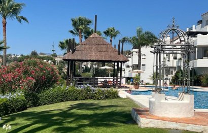 Resale - Apartment - Ground Floor Apartment - Marbella - Nueva Andalucia