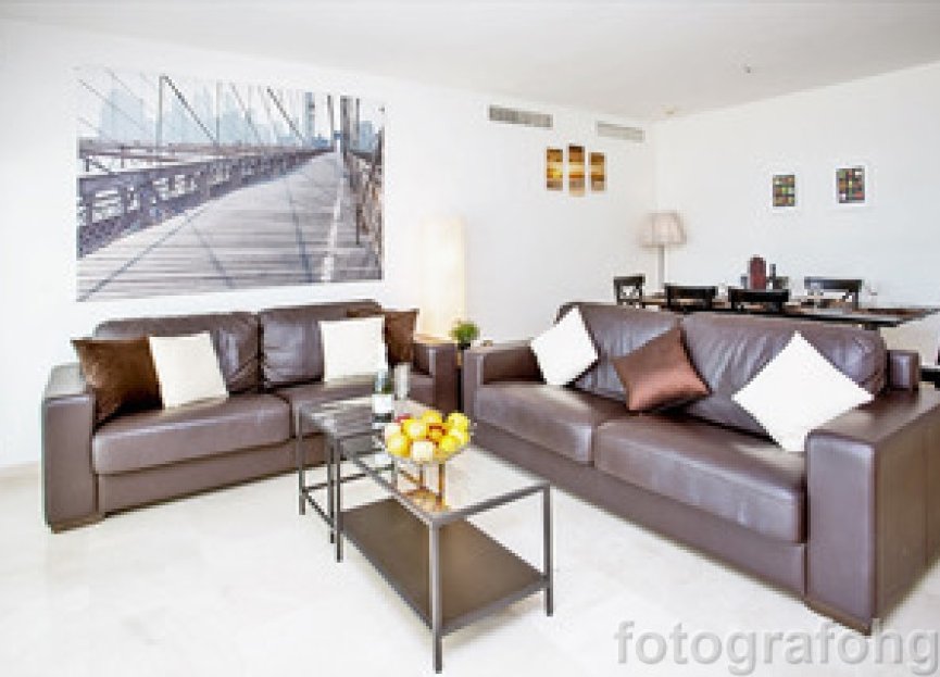 Resale - Apartment - Ground Floor Apartment - Estepona - Estepona Centro