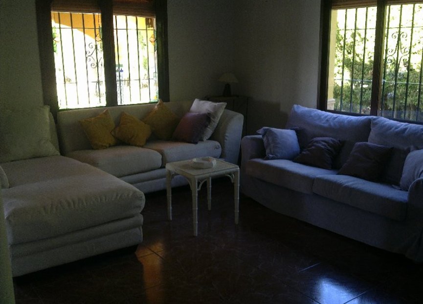 Resale - House - Finca - Cortijo - Estepona - Estepona Centro