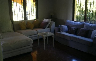 Resale - House - Finca - Cortijo - Estepona - Estepona Centro