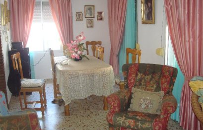 Reventa - House - Detached Villa - Estepona - Estepona Centro