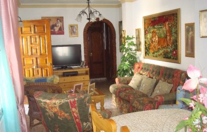 Reventa - House - Detached Villa - Estepona - Estepona Centro