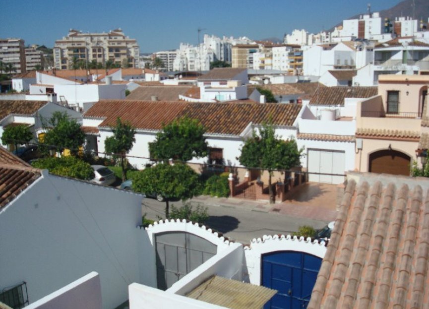 Reventa - House - Detached Villa - Estepona - Estepona Centro