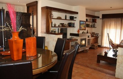 Resale - House - Finca - Cortijo - Estepona - Estepona Centro