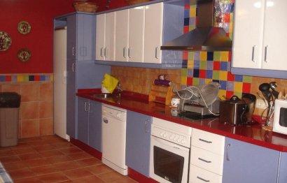 Resale - House - Finca - Cortijo - Estepona - Estepona Centro