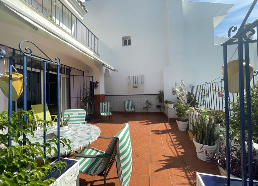 Reventa - House - Detached Villa - Estepona - Estepona Centro