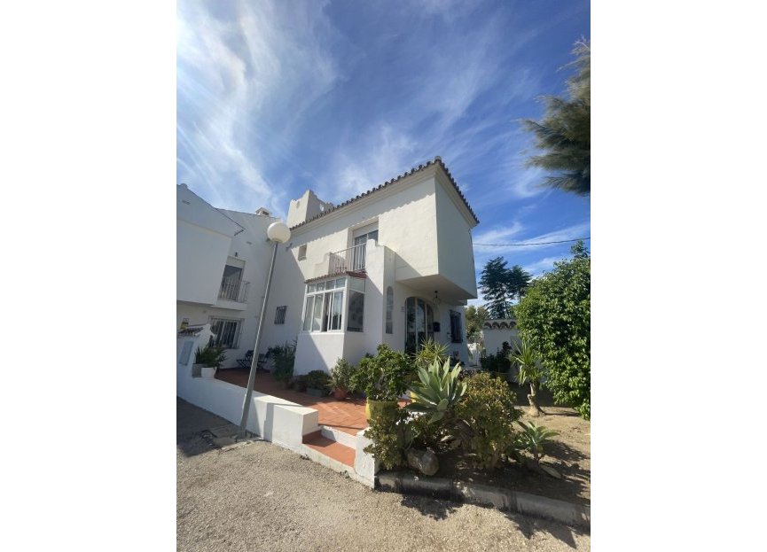 Reventa - House - Detached Villa - Estepona - Estepona Centro