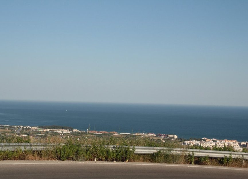 Resale - Plot - Land - Estepona - Estepona Centro