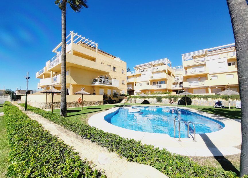 Resale - Apartment - Middle Floor Apartment - Mijas - La Cala De Mijas