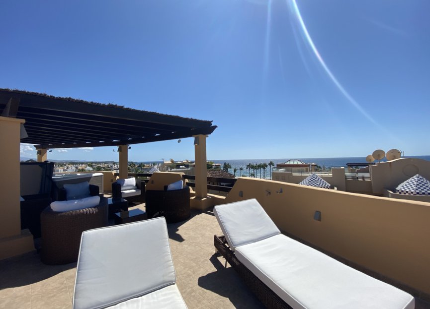 Resale - Apartment - Penthouse - Estepona - Costalita