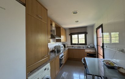 Resale - Apartment - Penthouse - Estepona - Hacienda del Sol