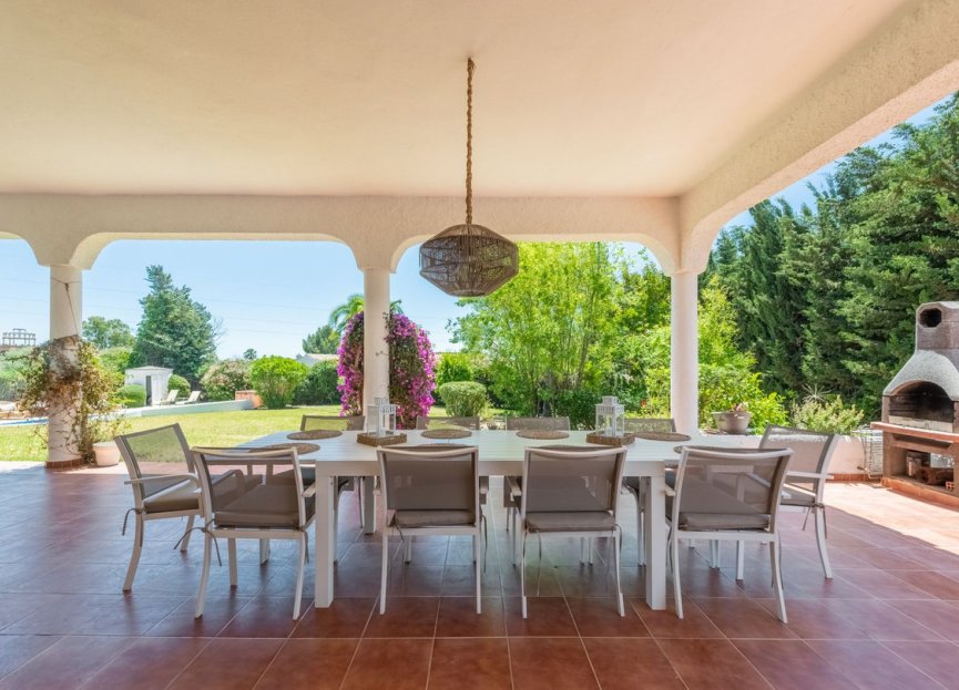 Reventa - House - Detached Villa - Estepona - Atalaya