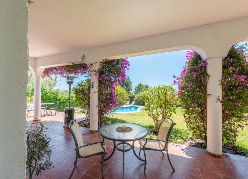 Reventa - House - Detached Villa - Estepona - Atalaya