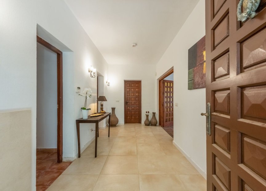 Reventa - House - Detached Villa - Estepona - Atalaya