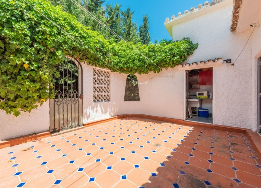 Reventa - House - Detached Villa - Estepona - Atalaya