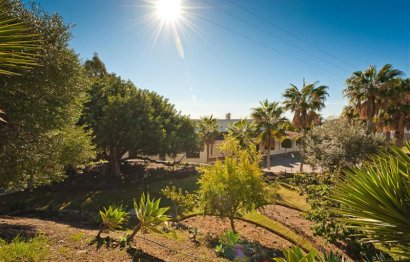 Resale - House - Detached Villa - Benalmádena - Benalmadena Centro