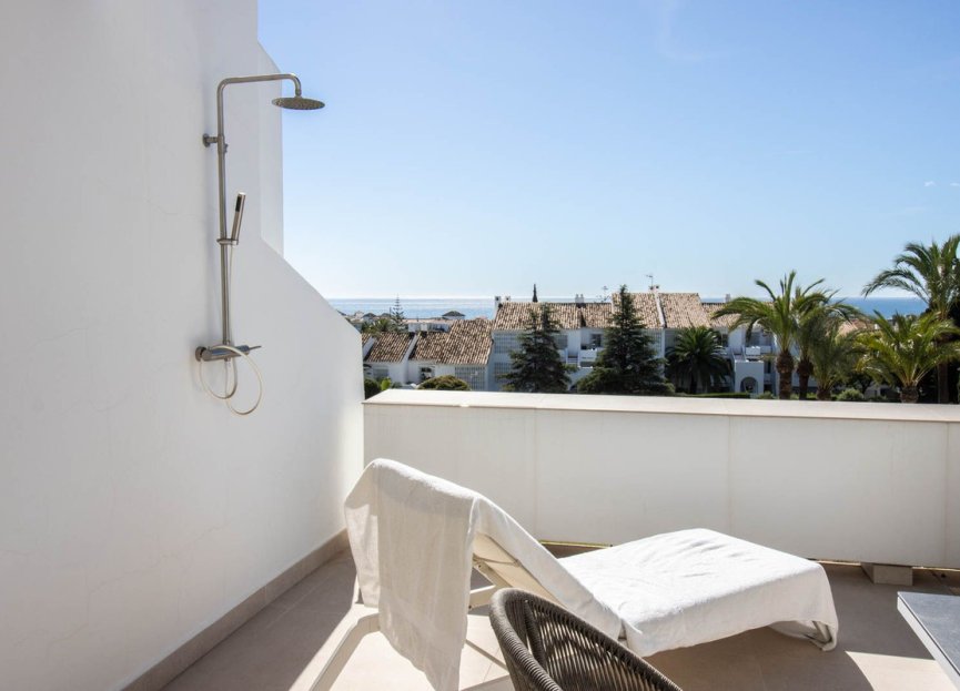 Resale - Apartment - Penthouse - Marbella - Nueva Andalucia