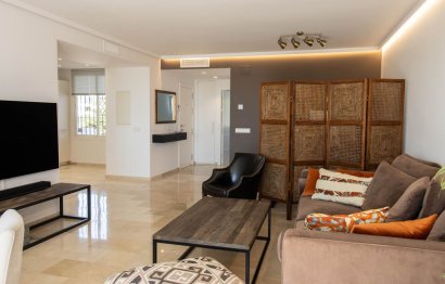 Resale - Apartment - Penthouse - Marbella - Nueva Andalucia