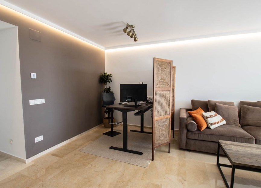 Resale - Apartment - Penthouse - Marbella - Nueva Andalucia