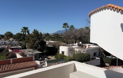 Reventa - Apartment - Middle Floor Apartment - Marbella - Nueva Andalucia