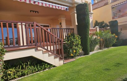 Resale - Apartment - Ground Floor Apartment - Estepona - Atalaya