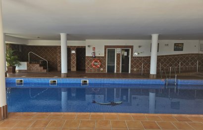 Resale - Apartment - Ground Floor Apartment - Estepona - Atalaya