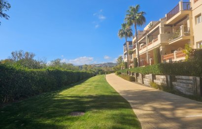 Resale - Apartment - Ground Floor Apartment - Estepona - Atalaya