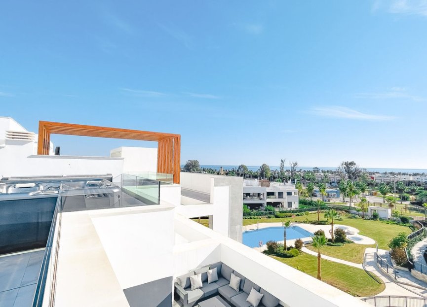 Resale - Apartment - Penthouse - Estepona - Estepona Centro