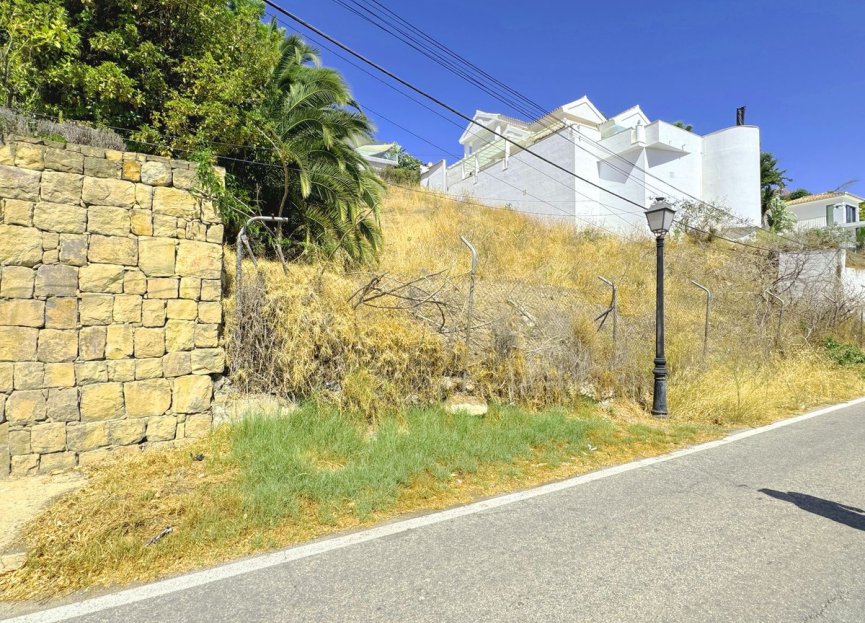 Reventa - Plot - Residential Plot - Marbella - Nueva Andalucia