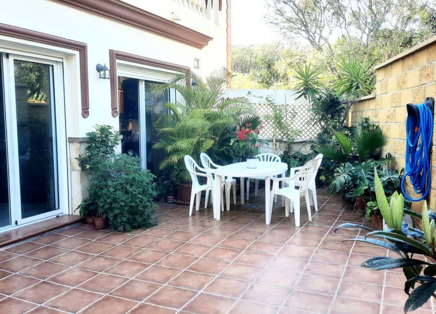 Resale - House - Semi-Detached House - Fuengirola - Los Pacos