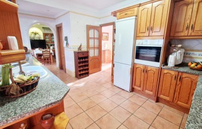 Resale - House - Townhouse - Fuengirola - Fuengirola Centro