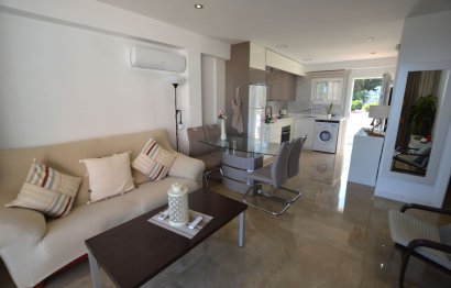 Resale - Apartment - Middle Floor Apartment - Fuengirola - Fuengirola Centro