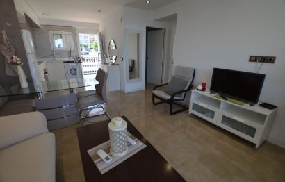 Resale - Apartment - Middle Floor Apartment - Fuengirola - Fuengirola Centro