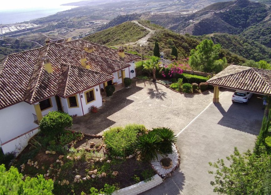 Reventa - House - Finca - Cortijo - Estepona - Estepona Centro