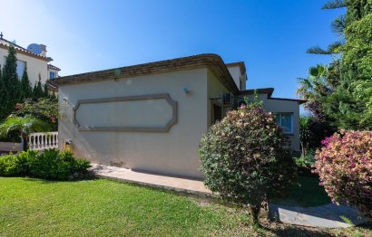 Resale - House - Detached Villa - Marbella - Nueva Andalucia