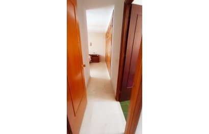 Resale - Apartment - Middle Floor Apartment - Fuengirola - Fuengirola Centro