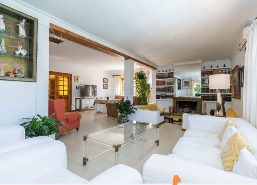 Resale - House - Detached Villa - Marbella - Marbella Centro