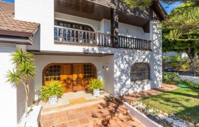 Resale - House - Detached Villa - Marbella - Marbella Centro