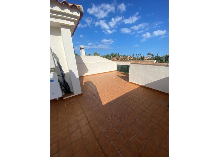 Resale - House - Townhouse - Estepona - Estepona Centro