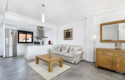 Resale - Apartment - Penthouse - Marbella - Nueva Andalucia