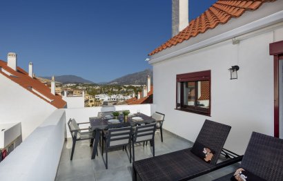 Resale - Apartment - Penthouse - Marbella - Nueva Andalucia